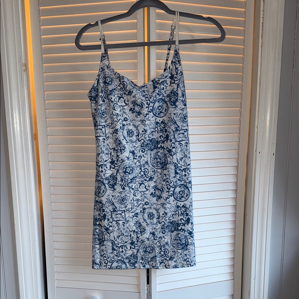 Abercrombie & Fitch Blue and White Mini Dress